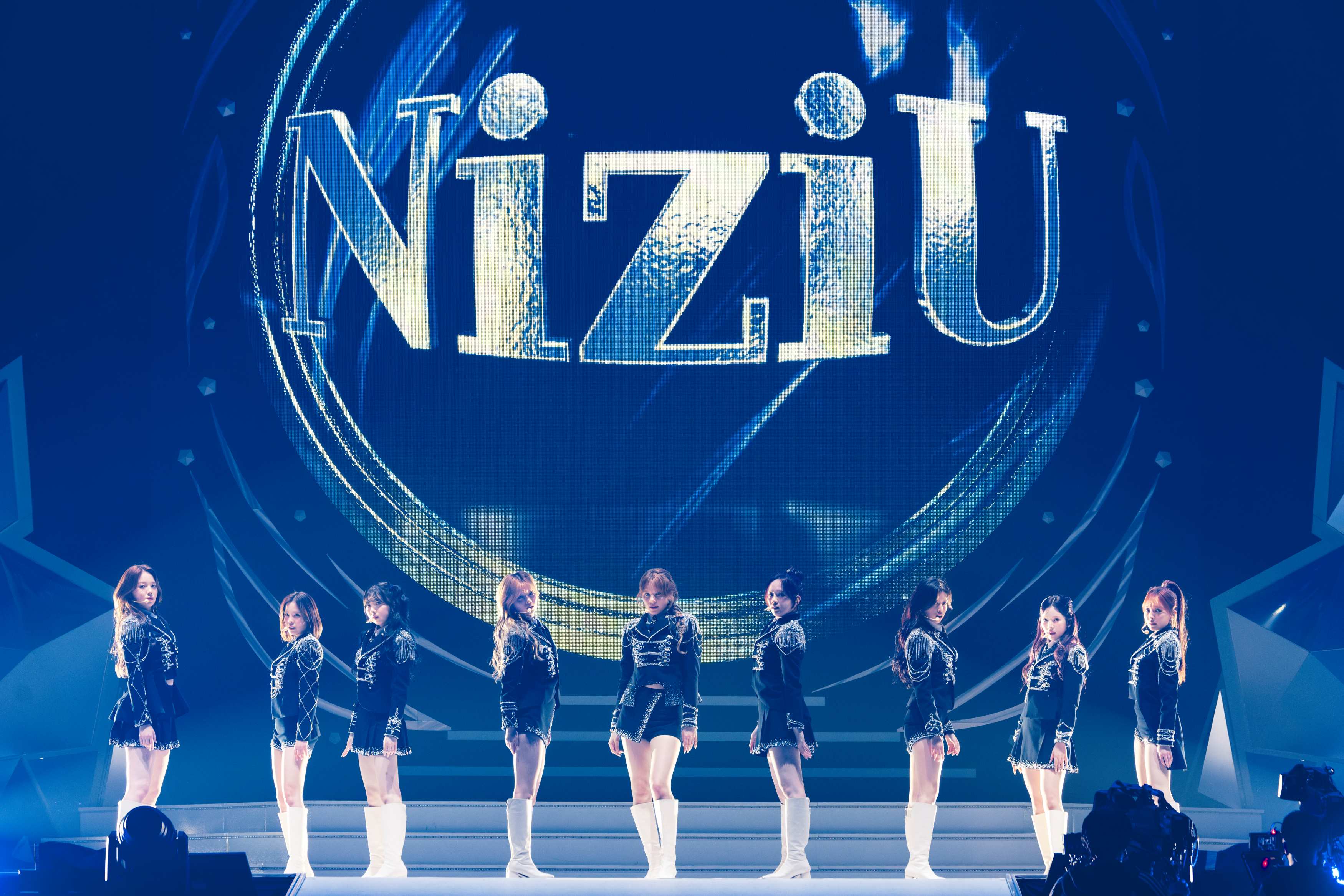 NiziU、初の“Winter Tour” NiziU Live with U 2024-2025 “AWAKE”の東京